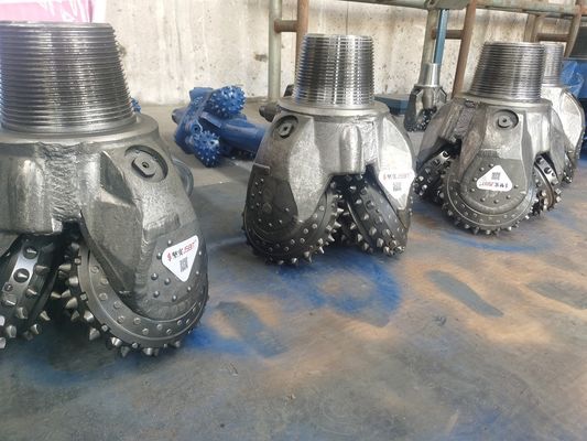 19inch Tci Tricone Bit Untuk Ladang Air / Minyak Dengan Permukaan Keras Tungsten Carbide