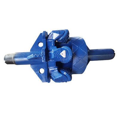 700mm HDD Hole Opener Dan Hard Rock Reamer Untuk Pengeboran Horizontal Dengan 12 inci Roller Bit