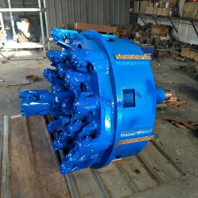 Pabrik 1200mm dipasang Bor Bit lubang pembuka untuk pengeboran sumur air dengan stabilitas