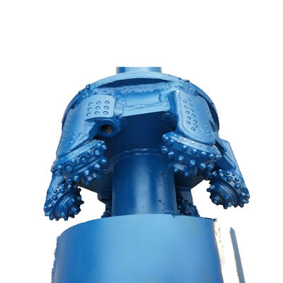 700mm 28inch dirakit Bit Hole Opener Untuk Air Well Pengeboran Dengan Stabilitas