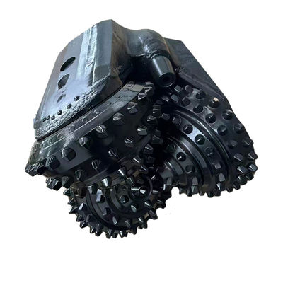 100% Baru Baik 26 inci IADC517 Tricone Roller Bit Untuk Pengeboran sumur air