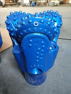Perlengkapan pabrik langsung 9 5/8 inci 245mm IADC637 Tricone Rock Bit