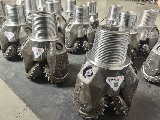 100% Baru Kualitas Baik Tricone Roller Cone Bit 295mm IADC537 11 5/8 inci