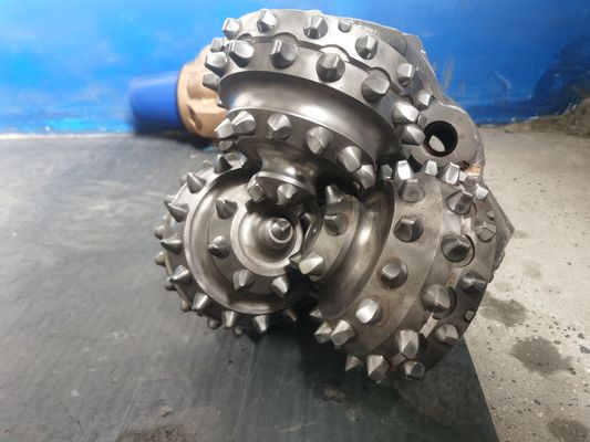 Kualitas terbaik IADC537 12 inci Tricone Rock Drill Bit