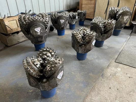 Kualitas tinggi 394mm 15.5inch IADC537 Tricone Rock Boring Bit