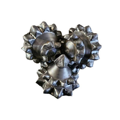4 3/4 inci 120mm IADC217 Steel Teeth Tricone Bor Bit Untuk Pengeboran sumur air